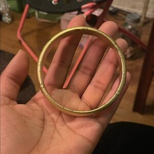 Elegant Gold Bangle Bracelet